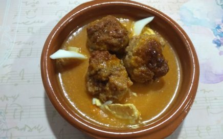 Albóndigas en salsa bolitas de amor