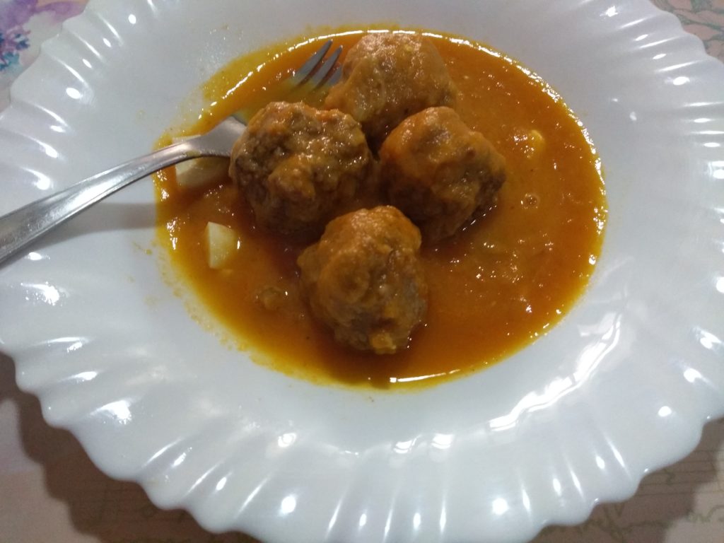 Albóndigas en salsa ¡bolitas de amor!