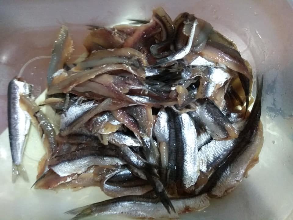 Boquerones o sardinas al horno con adobo moruno