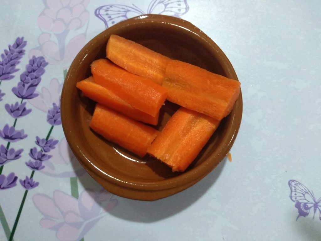 Zanahoria en trozos grandes
