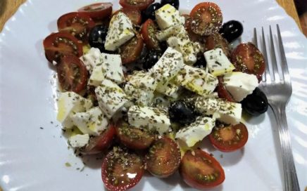 Capricho de tomate ensalada caprese