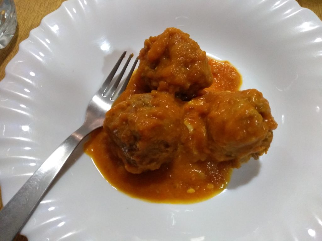 Albóndigas en salsa bolitas de amor