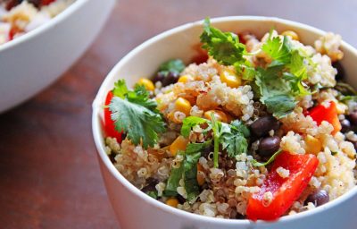 Enslada de quinoa con tomate y perejil