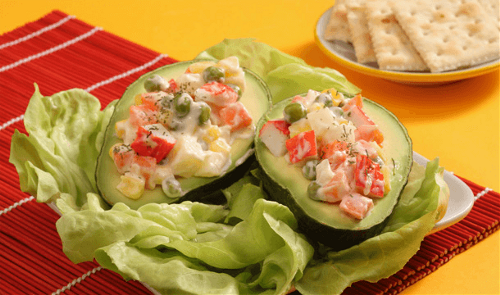 Aguacates con surimi