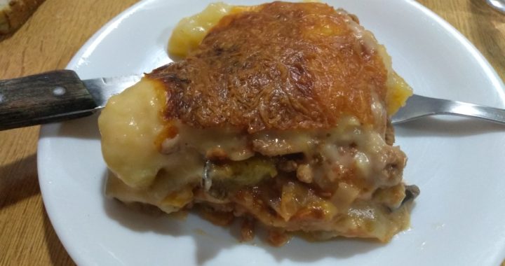 Pastel de carne rústico