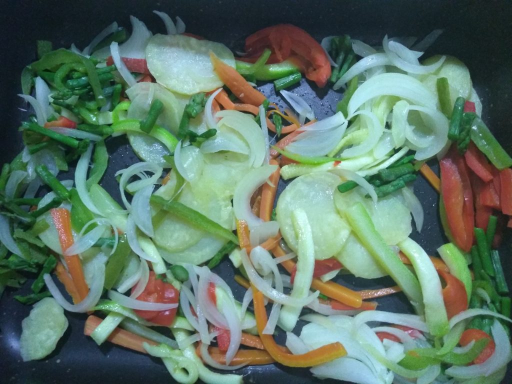 cuello de cordero al horno con verduras 